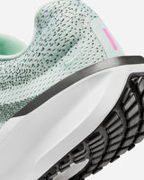 S5686771_300cl006