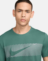 S5688155_361cl002