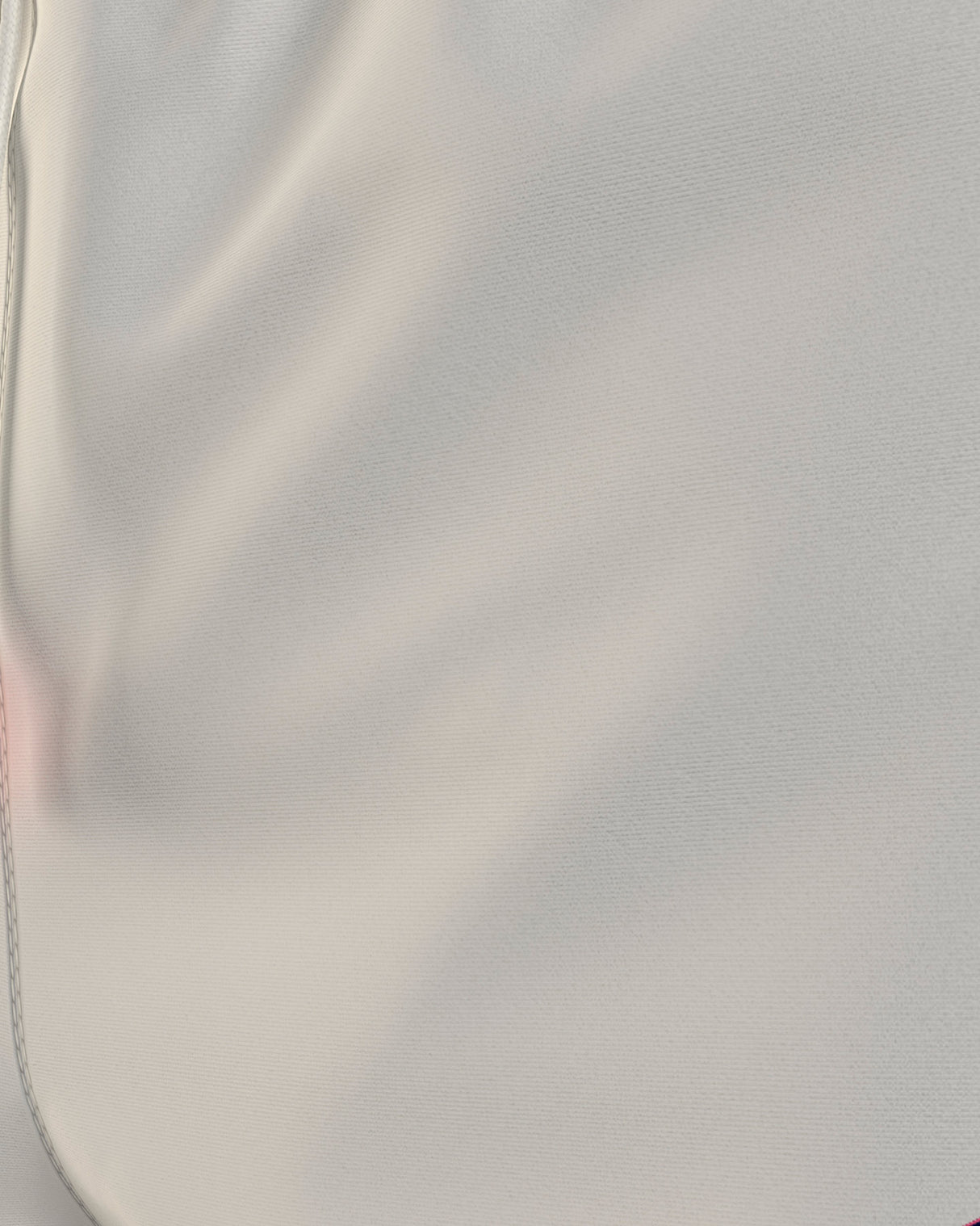 S5689971_UNIcl004