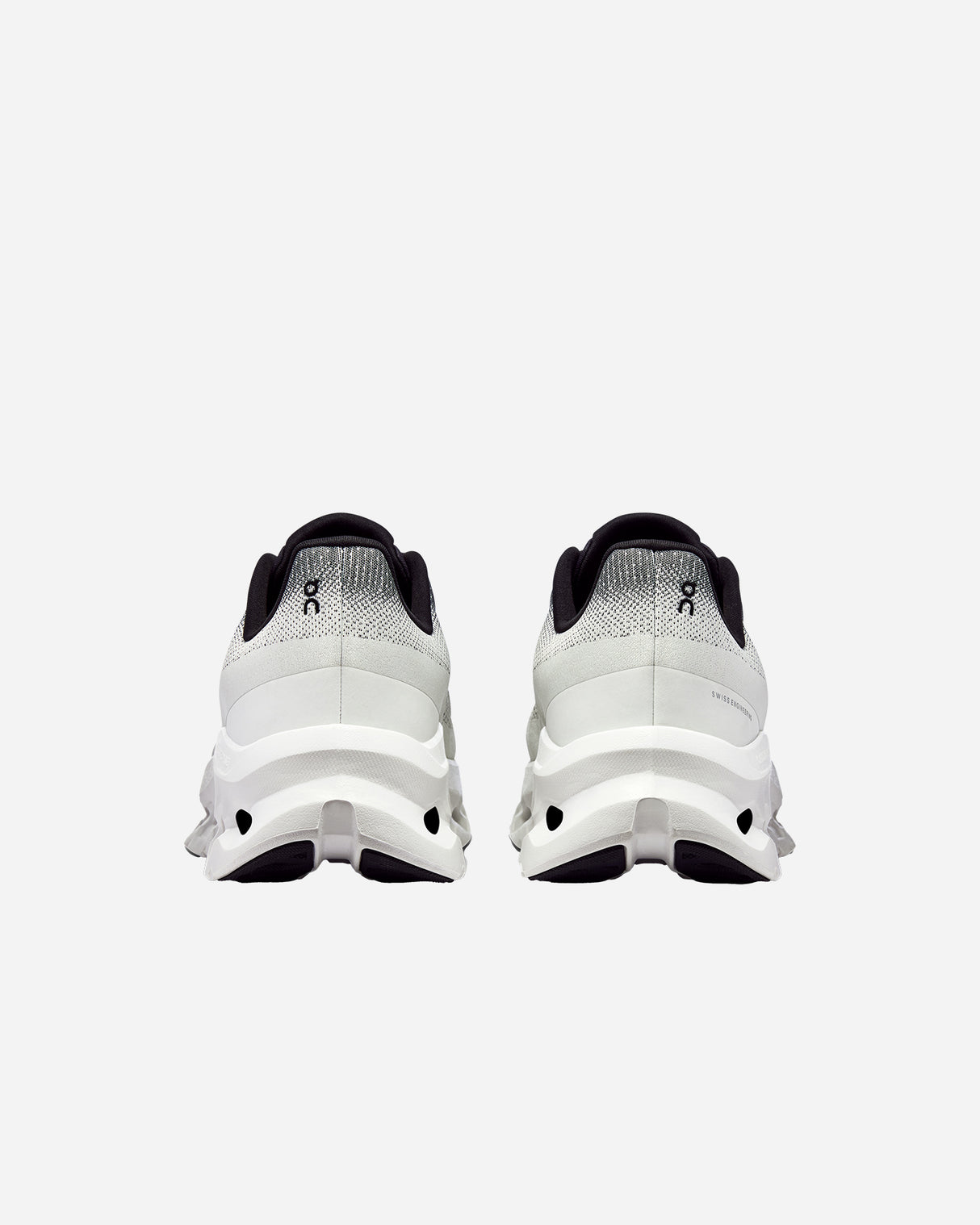 S5744077_002cl004