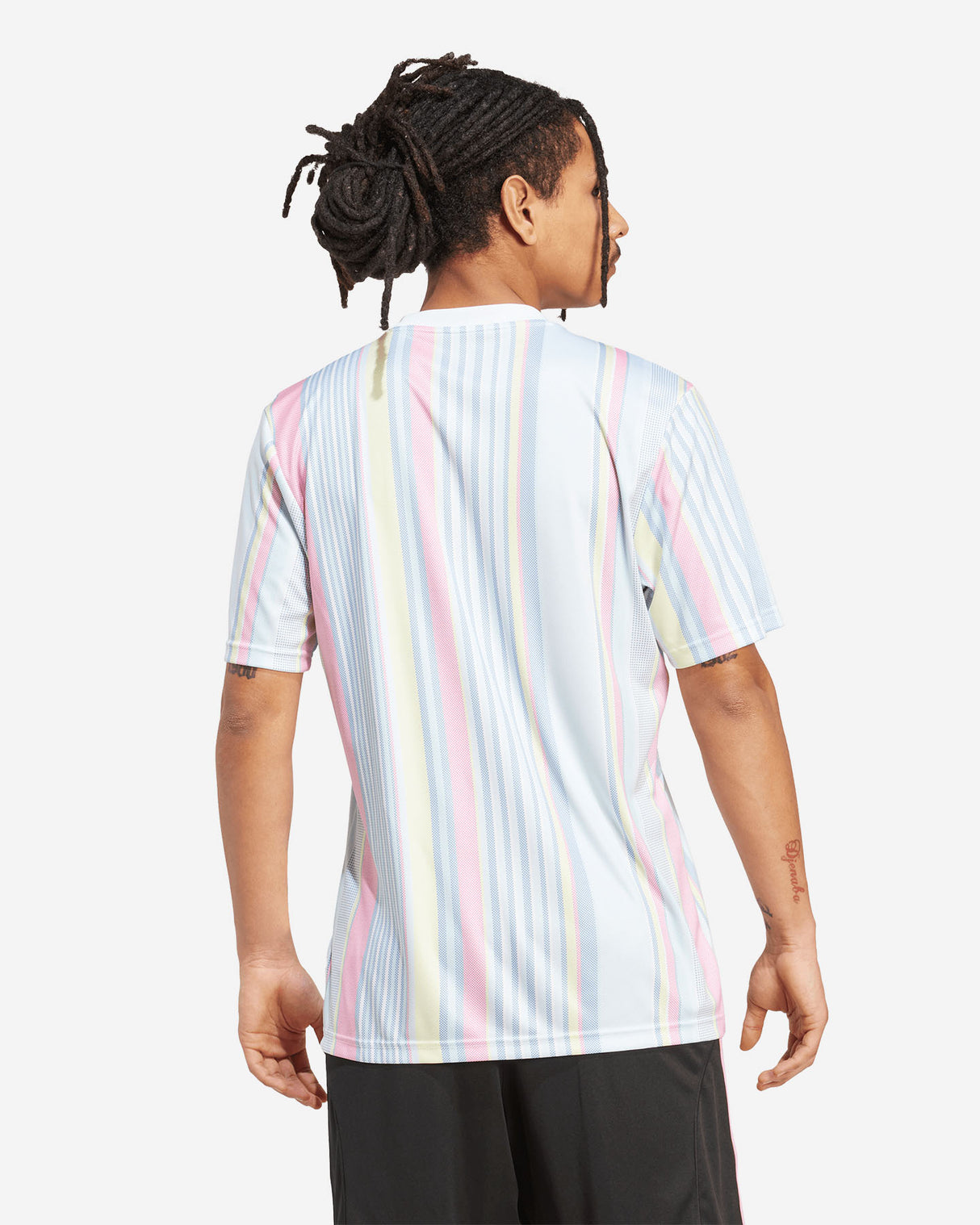 S5848916_UNIcl003