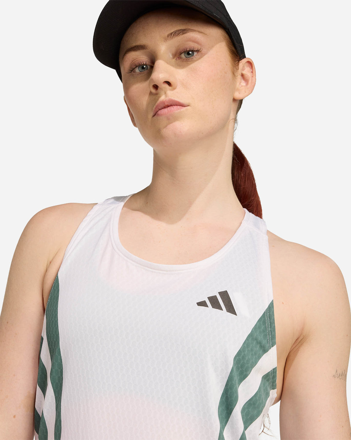 S5863187_UNIcl004