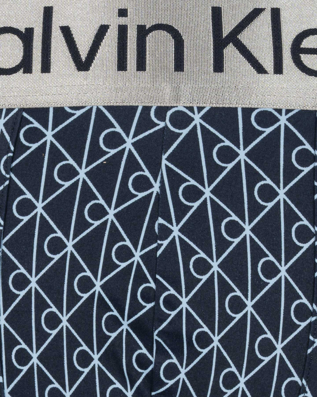 S5943053_UNIcl002