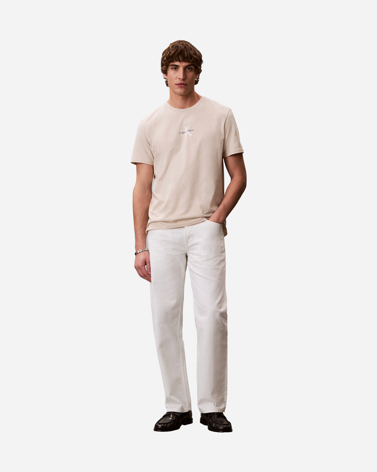 S6022737_UNIcl003