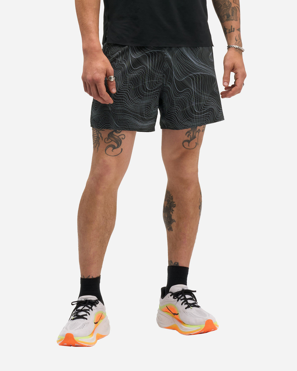 S6076557_BLCKW